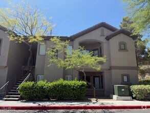 Building Photo - 8250 N Grand Canyon Dr