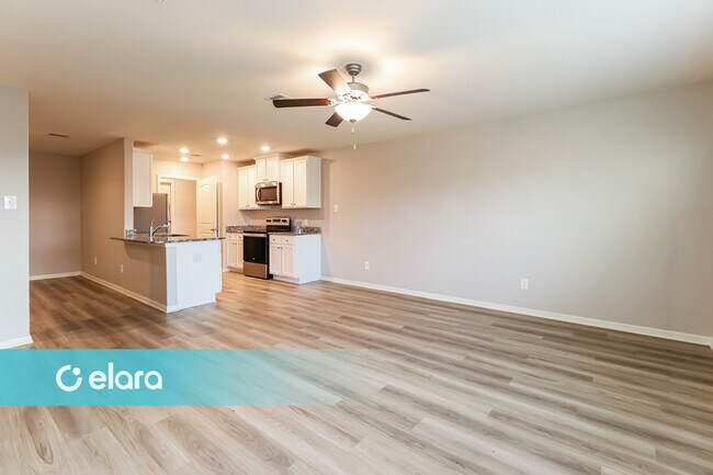 Foto del edificio - 25338 SHADOWDALE DR