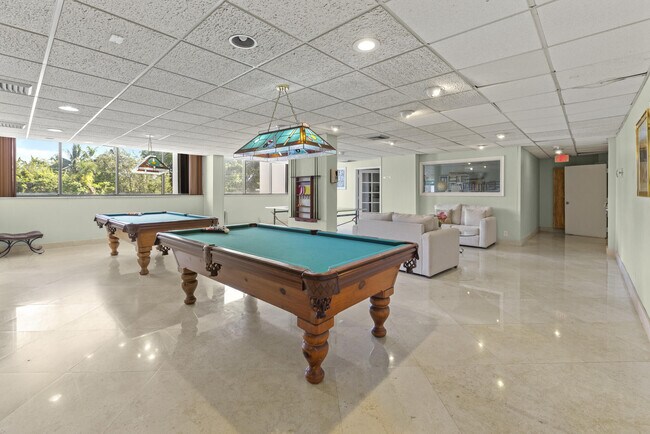 Foto del edificio - 5600 N Flagler Dr