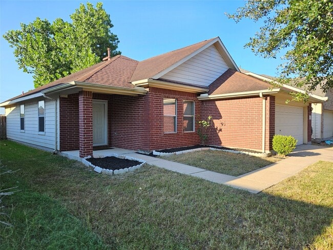 Building Photo - 13111 Cherryglade Ct