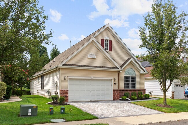 Foto del edificio - 33 Tallman Ln