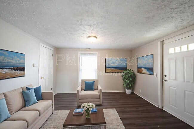 Foto del edificio - 2142 W US Hwy 40