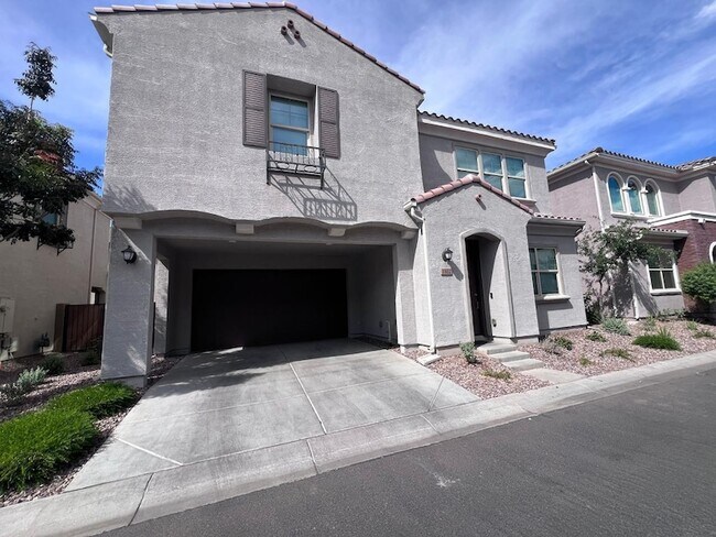 Foto del edificio - 1152 E Newland Dr