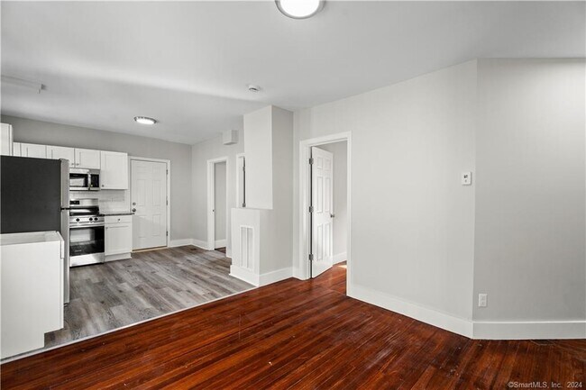 Foto del edificio - 313 Washington Ave
