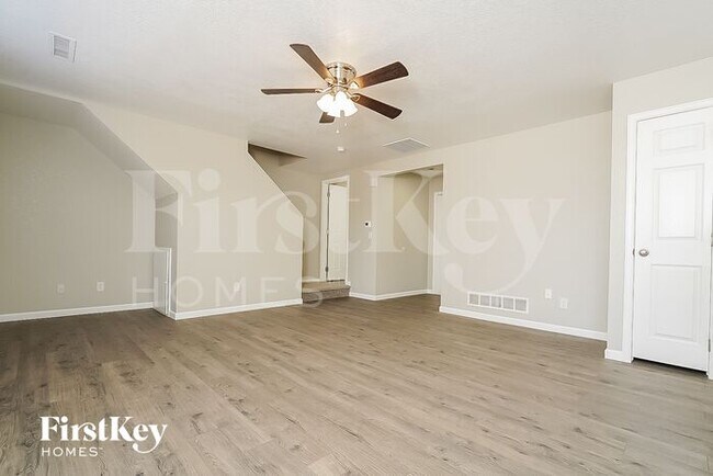 Foto del edificio - 61 Meadowlark Cir