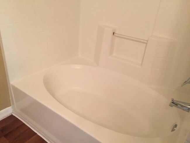 Building Photo - 841 Grand Regency Pointe