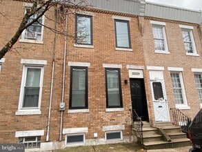 Building Photo - 3229 Chatham St