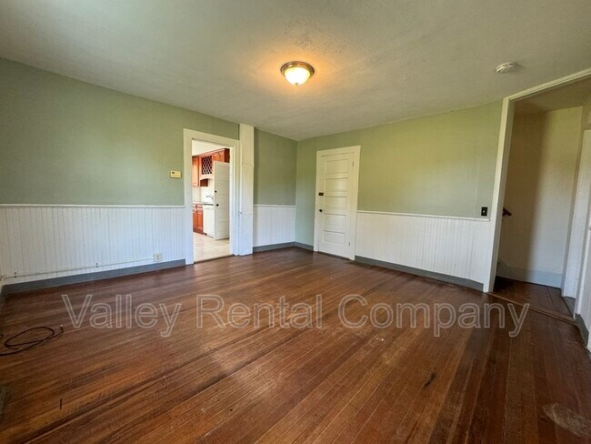 Foto del edificio - 46 Old Amherst Rd