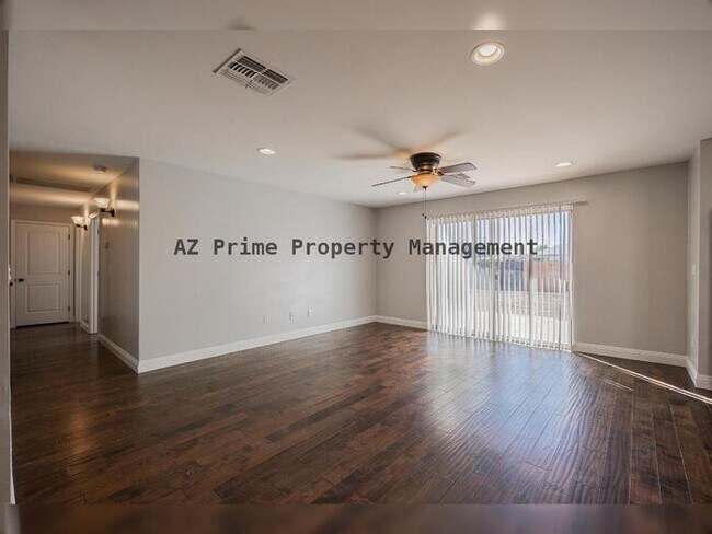 Foto del edificio - 7253 E Palm Ln