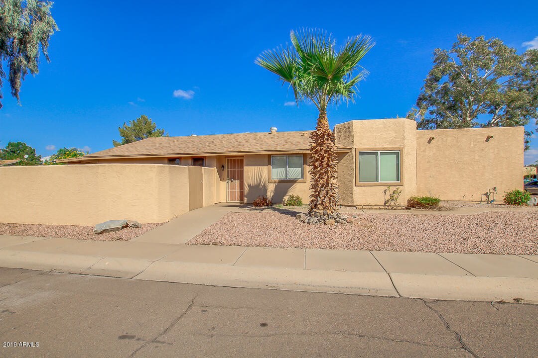 Primary Photo - 2122 N Apollo Ct