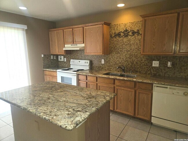 Foto del edificio - 6515 Kestrel Ln