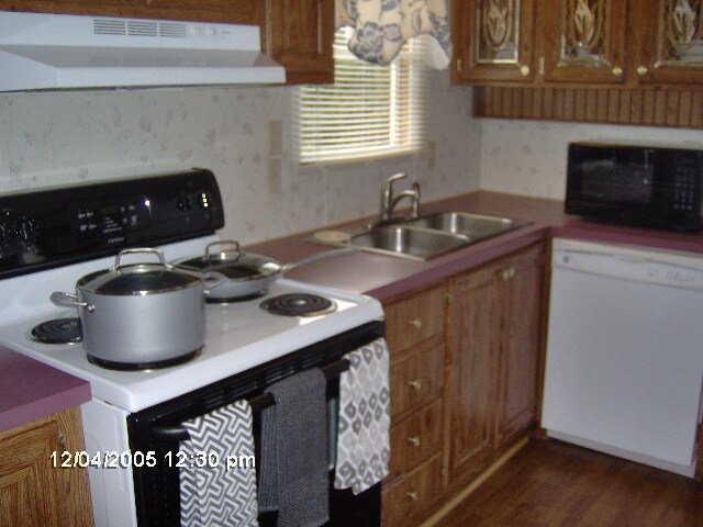 FULLY STOCKED - 744 Stanaford Rd