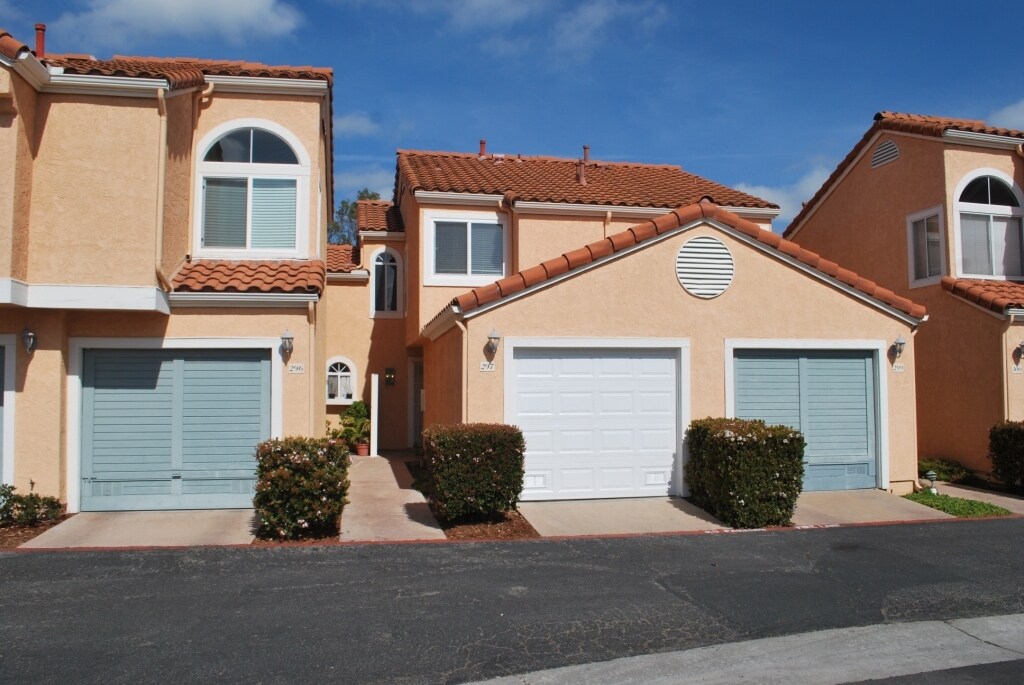 Foto principal - 733 Vista Grande Way