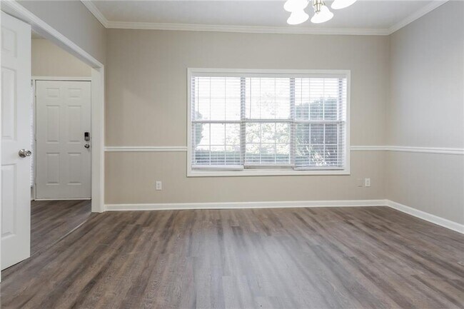 Foto del edificio - 652 Stonemill Manor