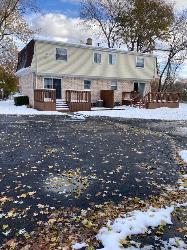 Foto del edificio - 1436 North Rd SE