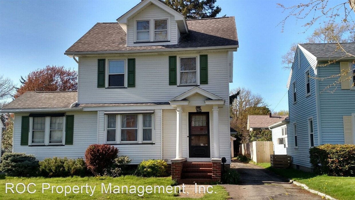Primary Photo - 3 br, 1.5 bath House - 50 Winfield Rd