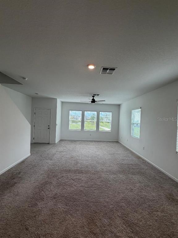 Foto del edificio - 393 Grand Pne Ln