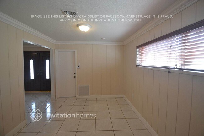 Building Photo - 7957 Normandy St