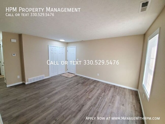 Building Photo - 2507 Zircon St NE