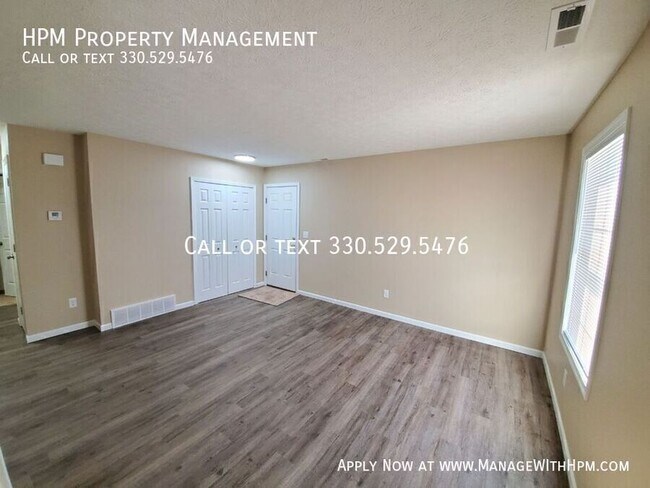 Foto del edificio - 2507 Zircon St NE