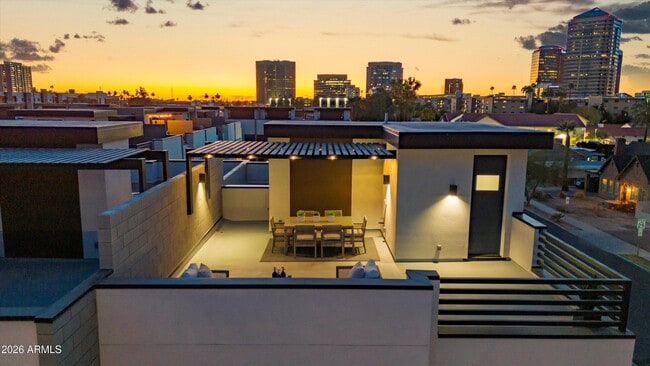Foto del edificio - 377 E Windsor Ave