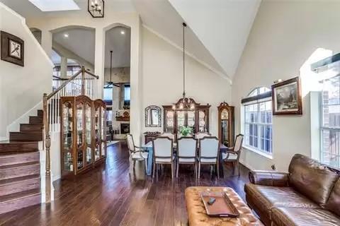 Building Photo - 3609 Ironstone Dr