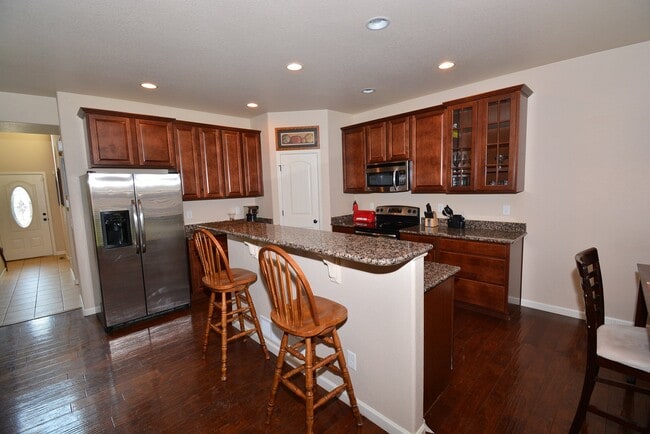 Photo - 6661 Alliance Loop House