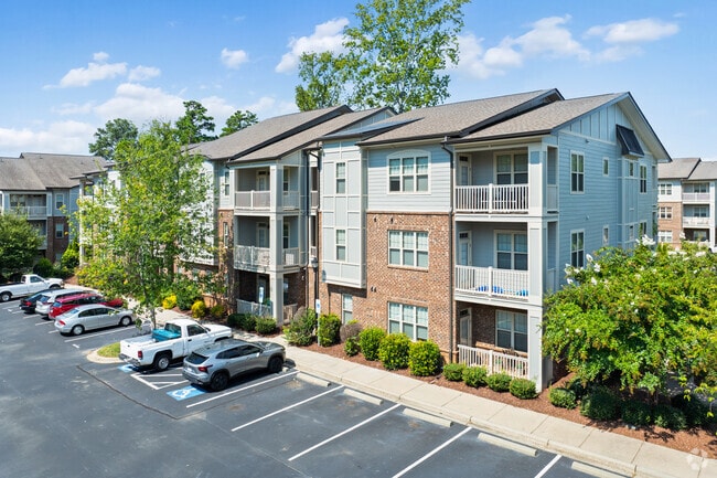 Building Photo - The Everlin at Indian Trail