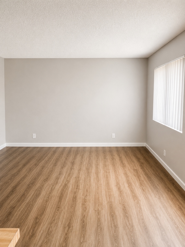 Building Photo - 16358 Pebble Beach Dr