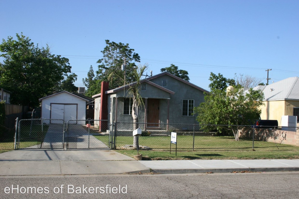 Primary Photo - 525 Goodman St