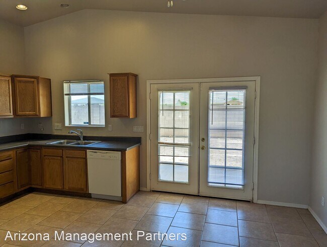 Building Photo - 4 br, 2 bath House - 14356 S Redondo Rd