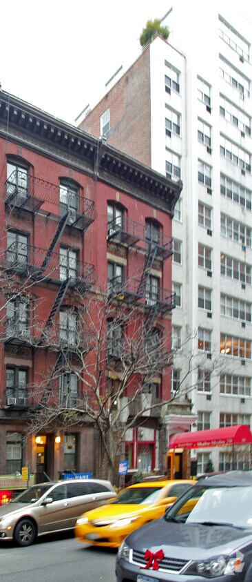 Primary Photo - 314 E 70th St