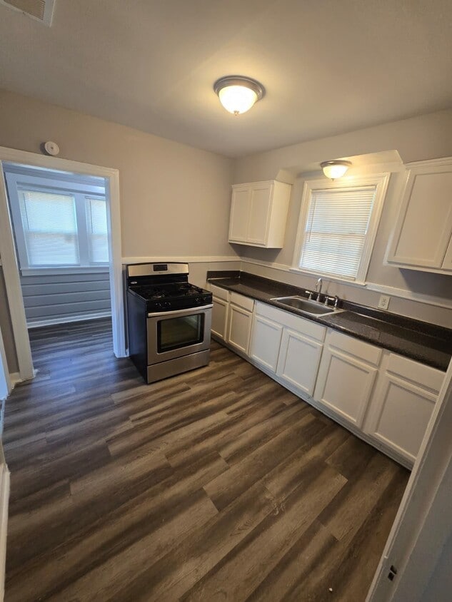 Foto principal - 3083 Crump Ave