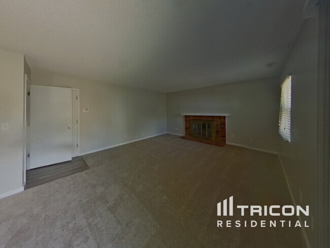 Foto del edificio - 4336 Anvil Dr