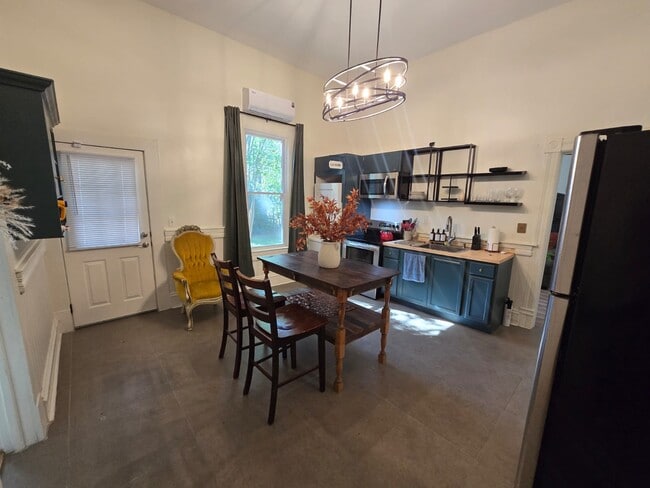 Foto del edificio - Highland Oasis Gardens