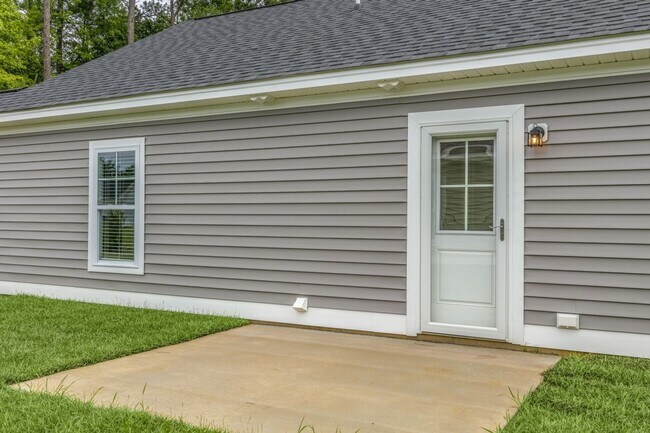 Foto del edificio - 2713 Buckingham Rd NW