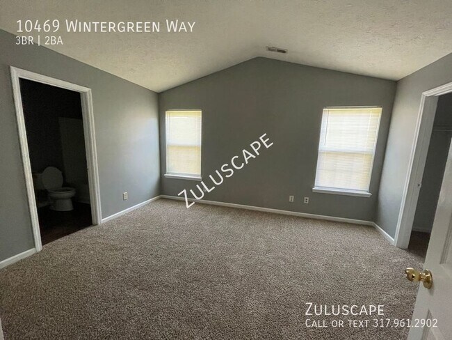Foto del edificio - 10469 Wintergreen Way / 3 bedroom 2 bathro...