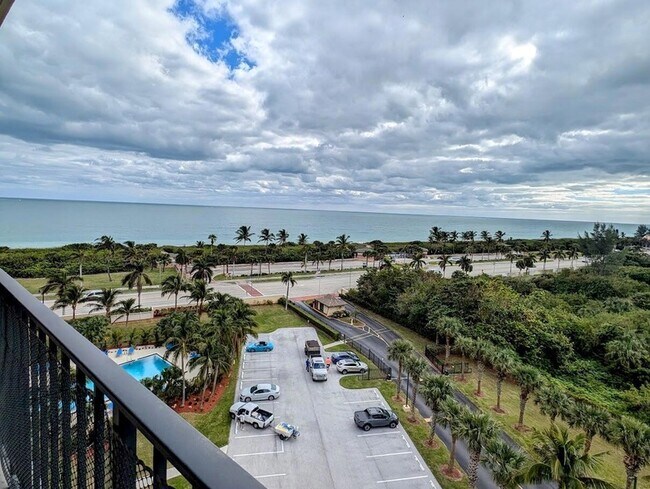 Foto del edificio - 801 S Ocean Dr