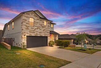 Building Photo - 1734 Cayden Oak Ln