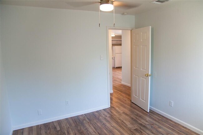 Foto del edificio - 5300 Indio Cove