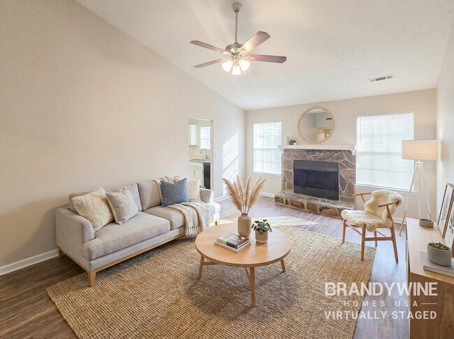 Foto del edificio - 2525 Hallie Mill Rd