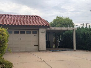 Building Photo - 671 Leisure World