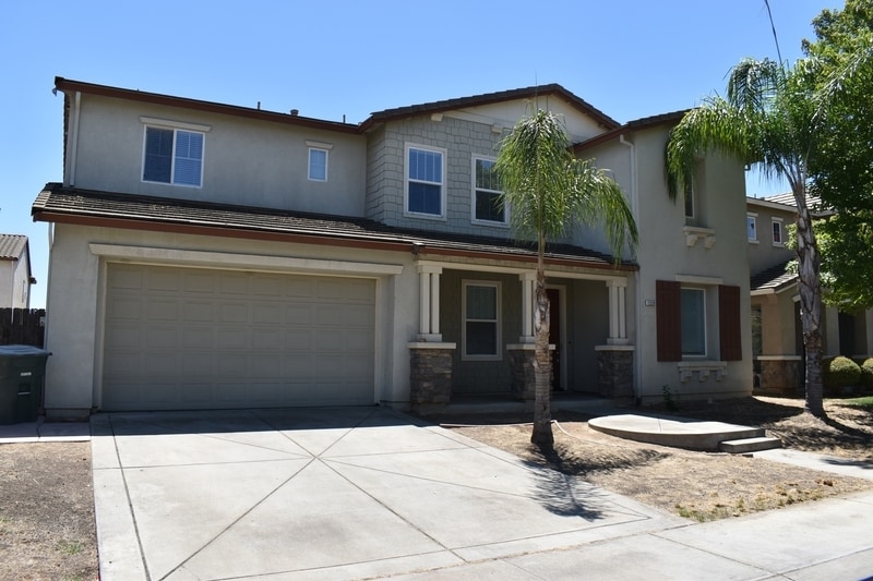 Foto principal - 1220 CAVALAIRE Ct
