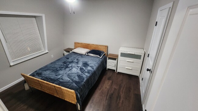 Foto del edificio - 3512 Holmes Ave