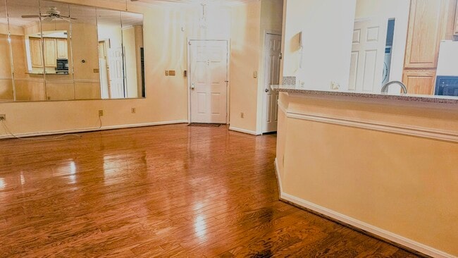 Foto del edificio - 6834 Brindle Heath Way