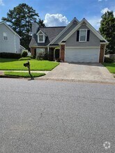 Building Photo - 2199 Mainsail Dr NE