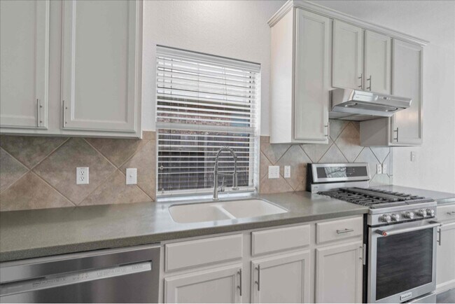 Foto del edificio - 13409 Arbor View Ln