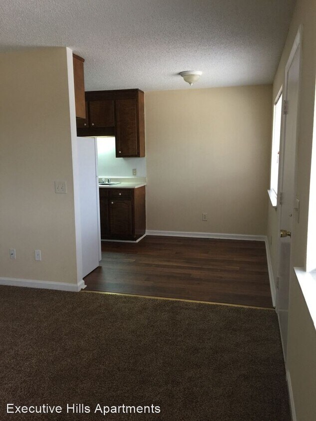 Primary Photo - 4422 Torrance Dr NW