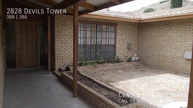 Foto del edificio - 2828 Devils Tower Cir