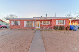 Building Photo - 5108 Mt Hood Dr